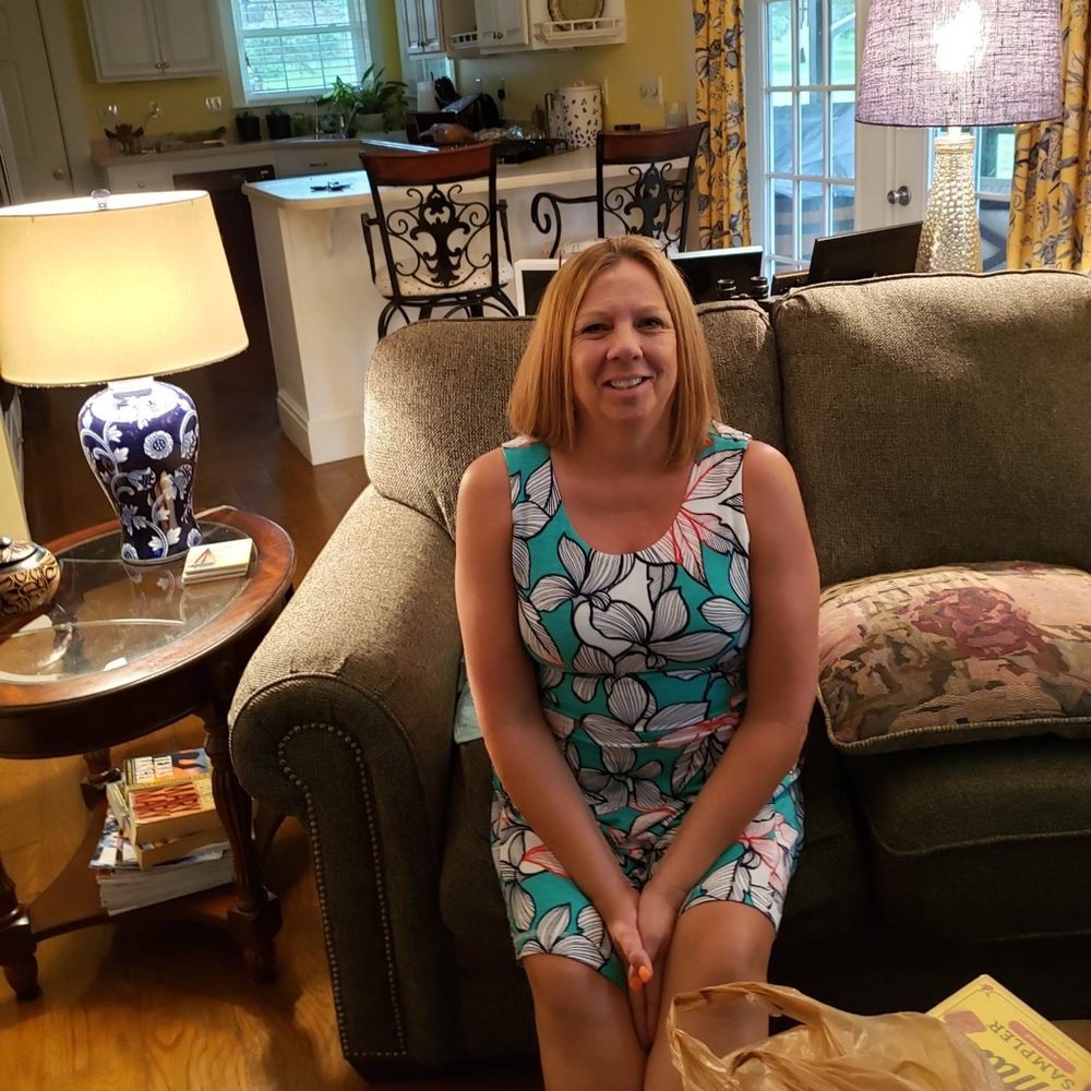 Meet your Posher, Cindy